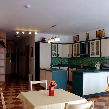 Pension Camp Prager Экстерьер фото
